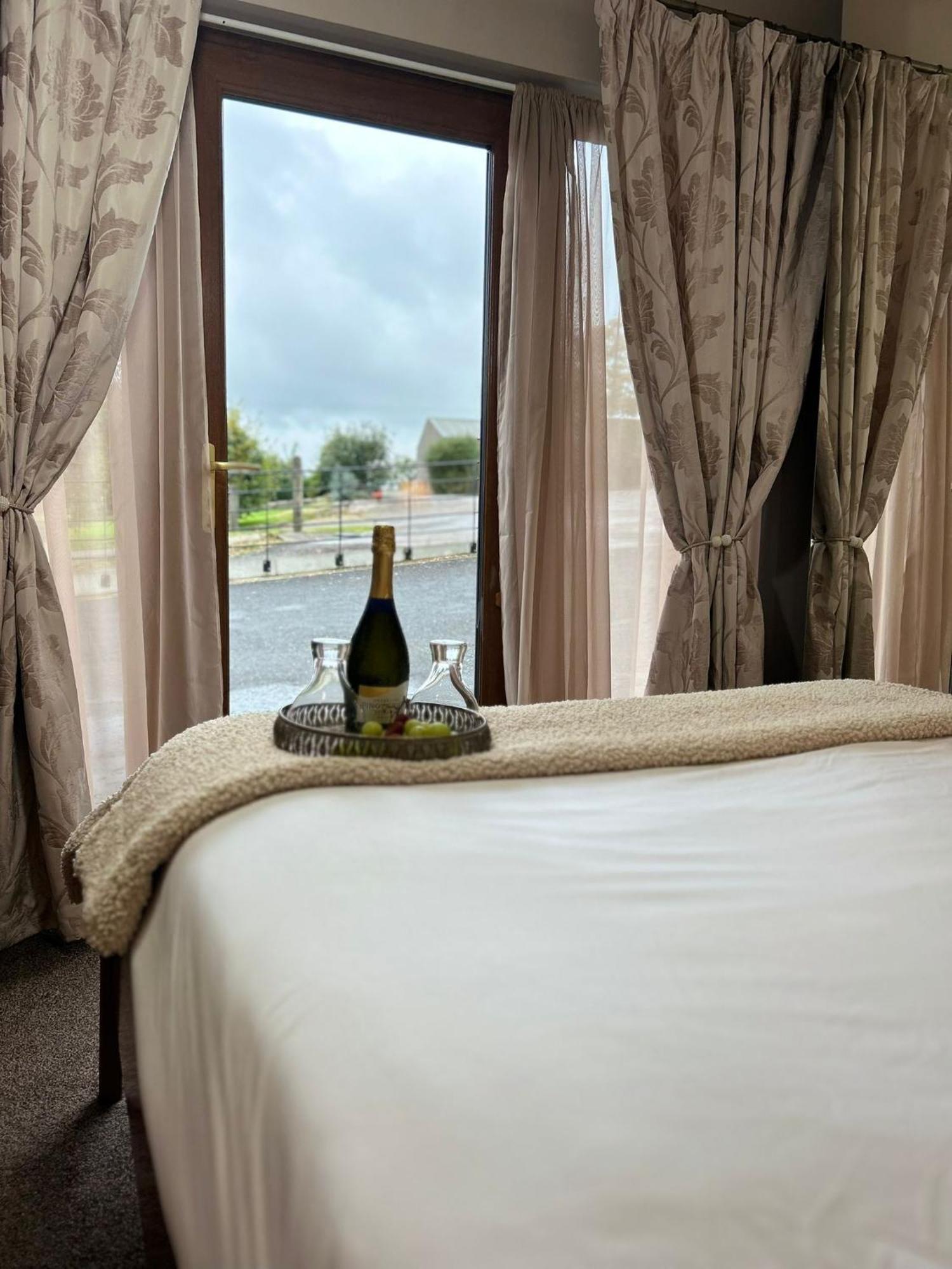 Dunhill Cottage B&B Hillsborough Kamer foto