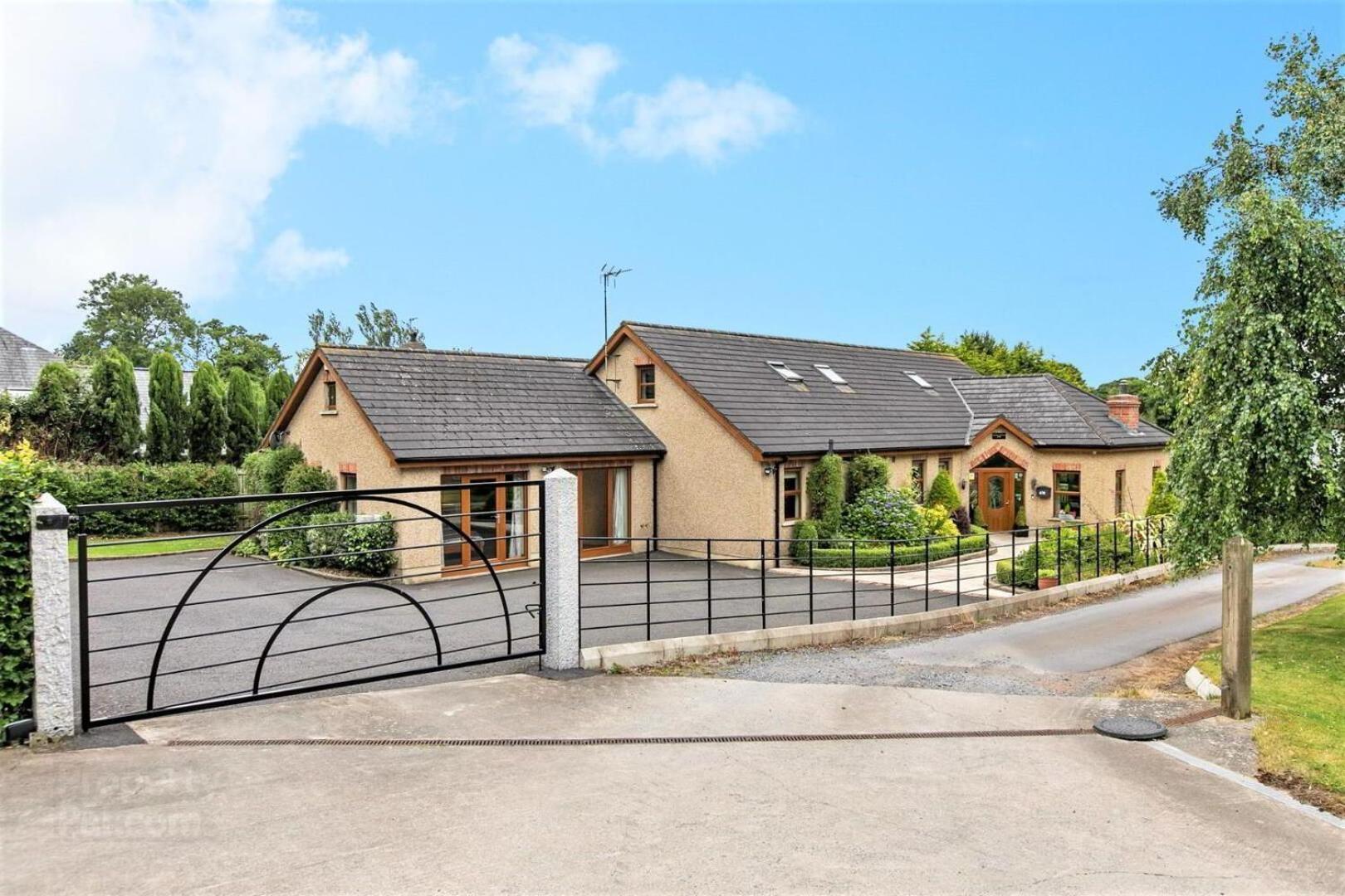 Dunhill Cottage B&B Hillsborough Buitenkant foto