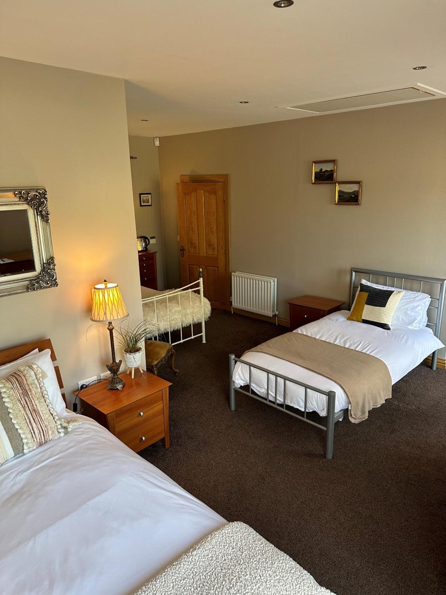 Dunhill Cottage B&B Hillsborough Buitenkant foto